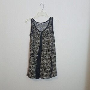 Trac Zebra Pattern Tank Top with Black Accents